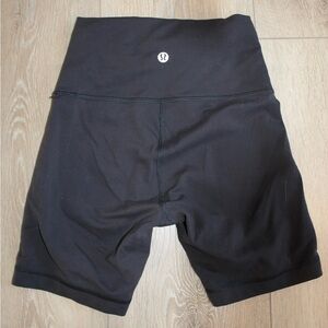 Lululemon Biker Short 4 inch inseam size 2